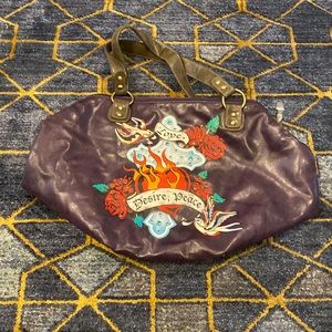 Leather handbag purple